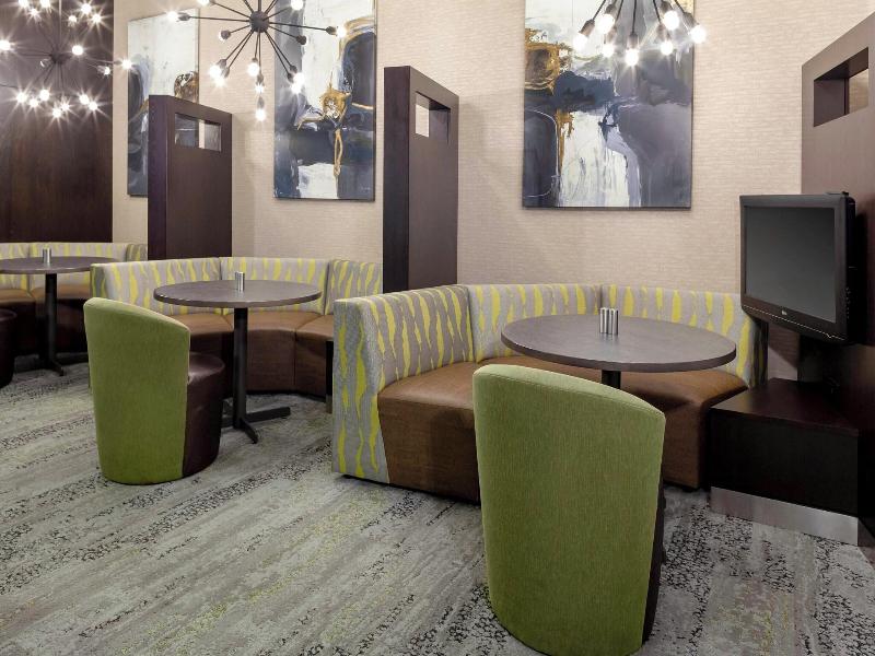 Courtyard by Marriott Downtown Memphis
