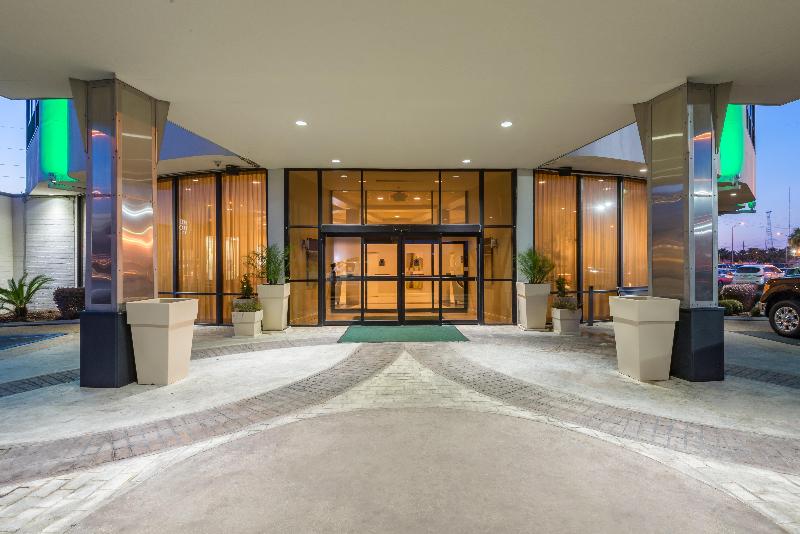 Holiday Inn New Orleans West Bank Tower image