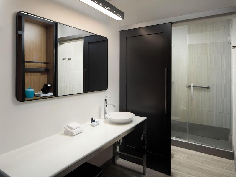 Aloft Arundel Mills image