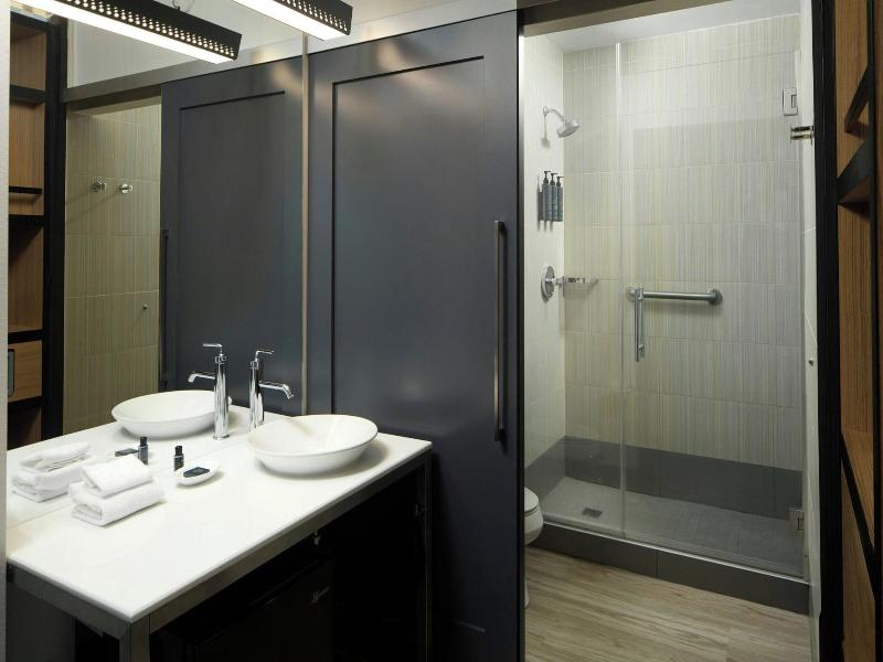 Aloft Arundel Mills image