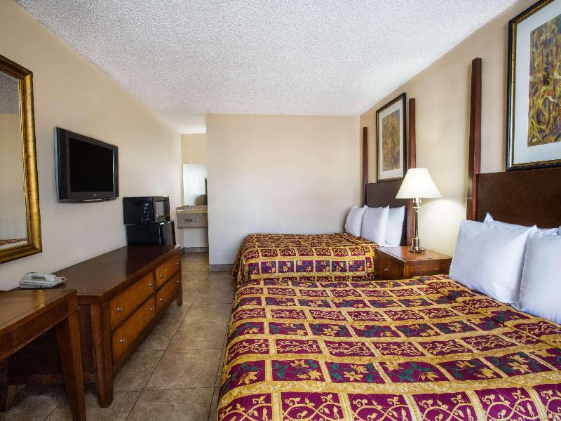 Knights Inn Orlando image