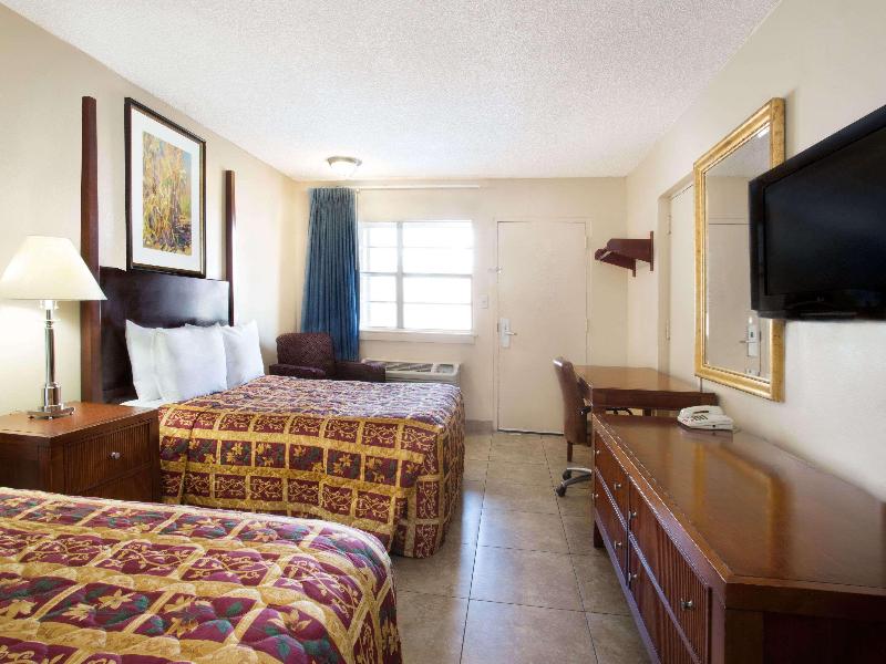 Knights Inn Orlando image