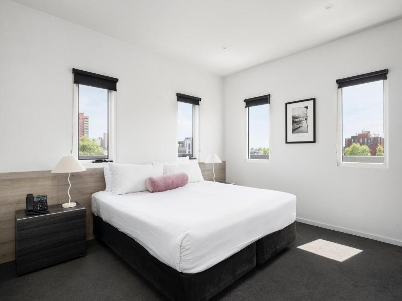 Tyrian Serviced Apartments Fitzroy image