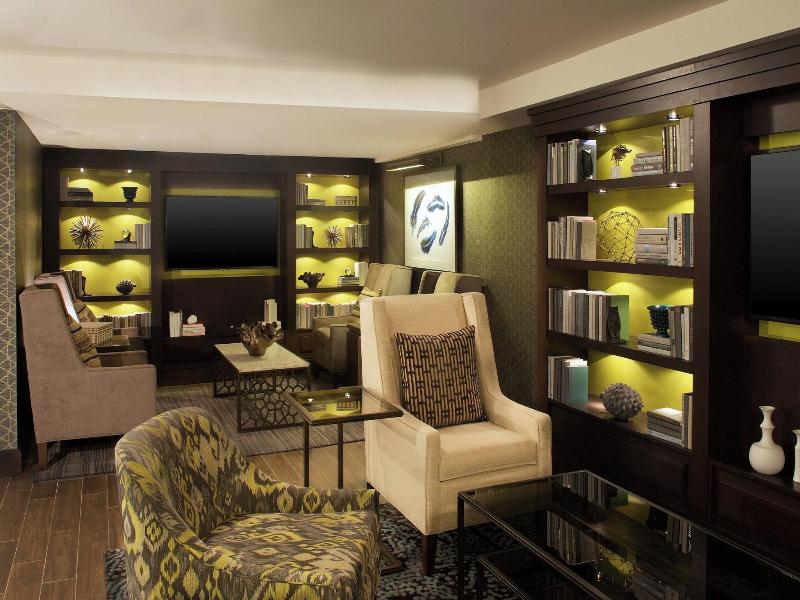 DOUBLE CLUB KING BED — photo 17