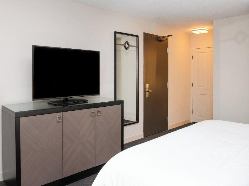 DOUBLE KING SIZE BED — photo 19