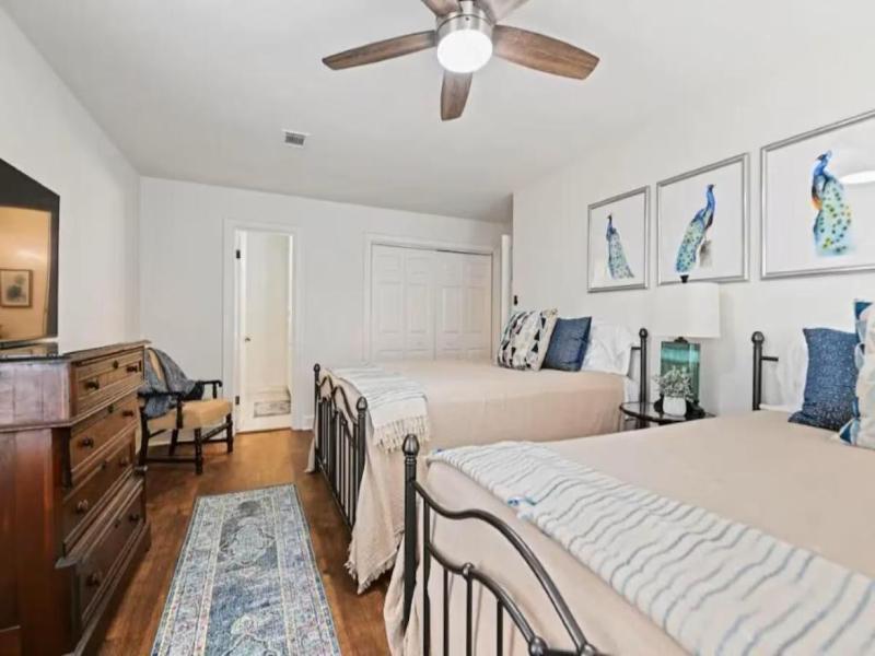 Red Bluff Cottage Bed & Breakfast