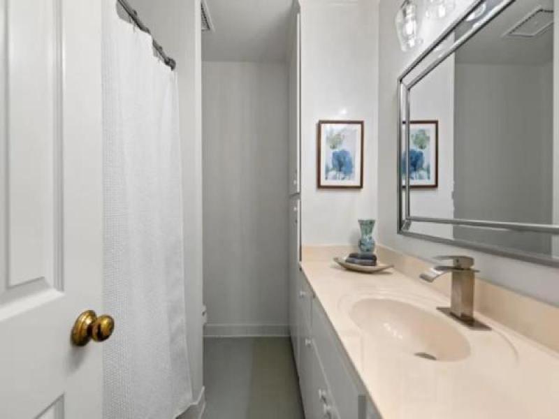 Red Bluff Cottage Bed & Breakfast