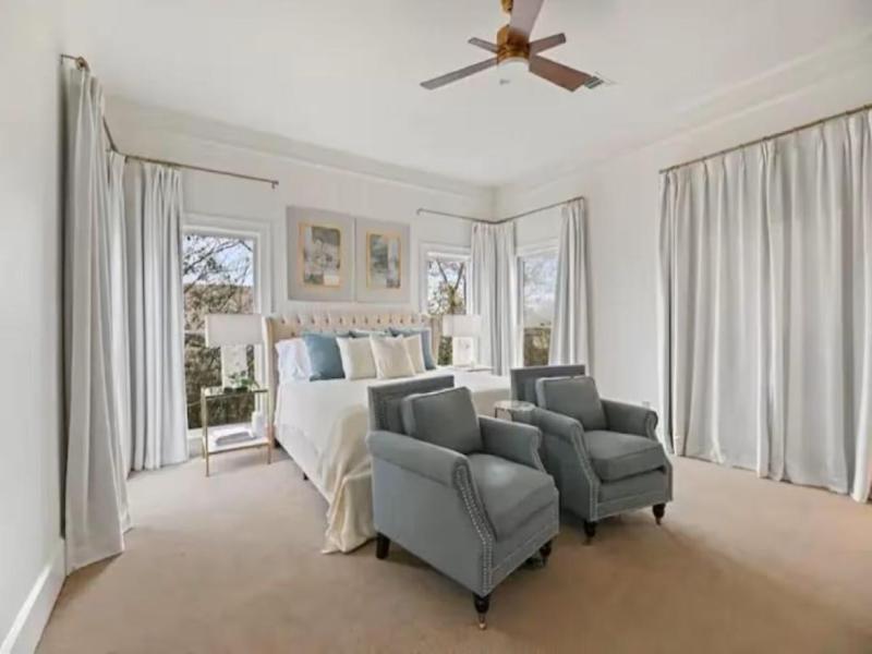 Red Bluff Cottage Bed & Breakfast
