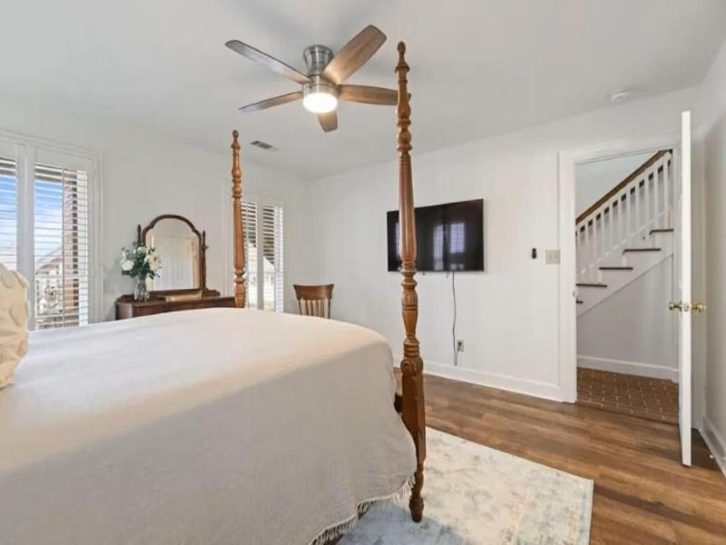Red Bluff Cottage Bed & Breakfast