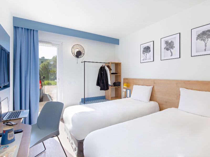 ibis Styles Aubagne Gemeno image