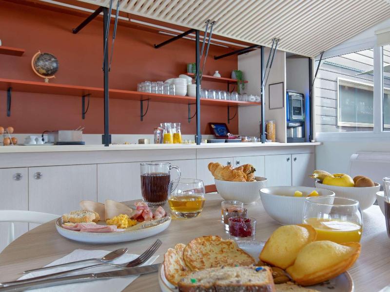 ibis Styles Aubagne Gemeno image