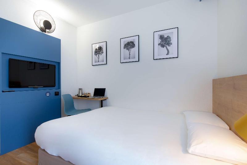 ibis Styles Aubagne Gemeno image