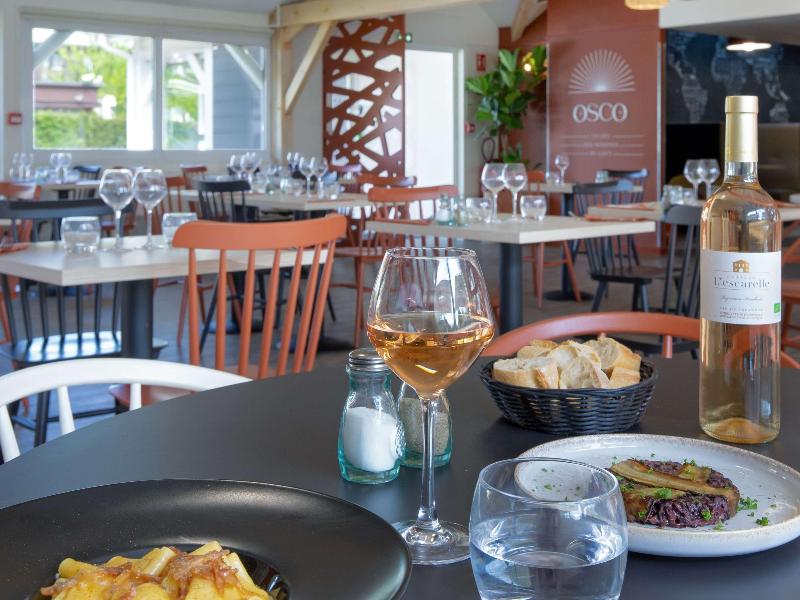 ibis Styles Aubagne Gemeno image