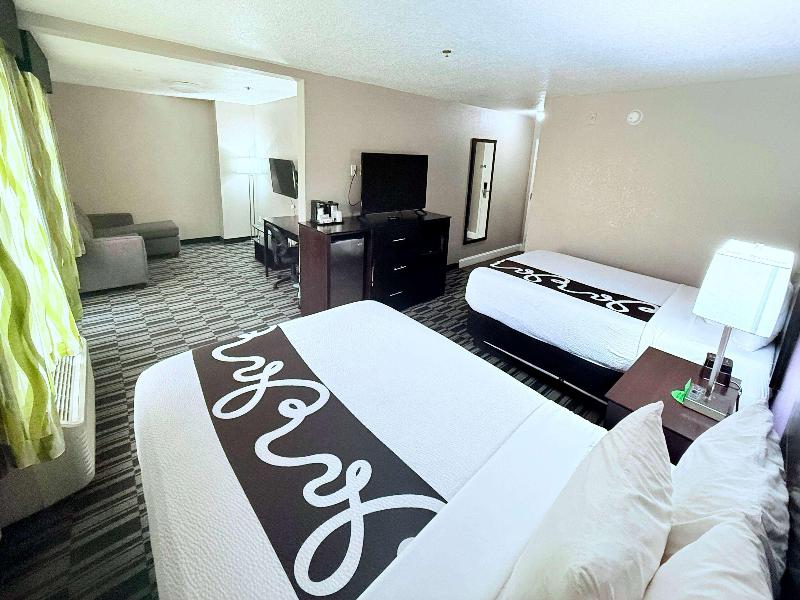 La Quinta Inn Orlando - Universal Studios image