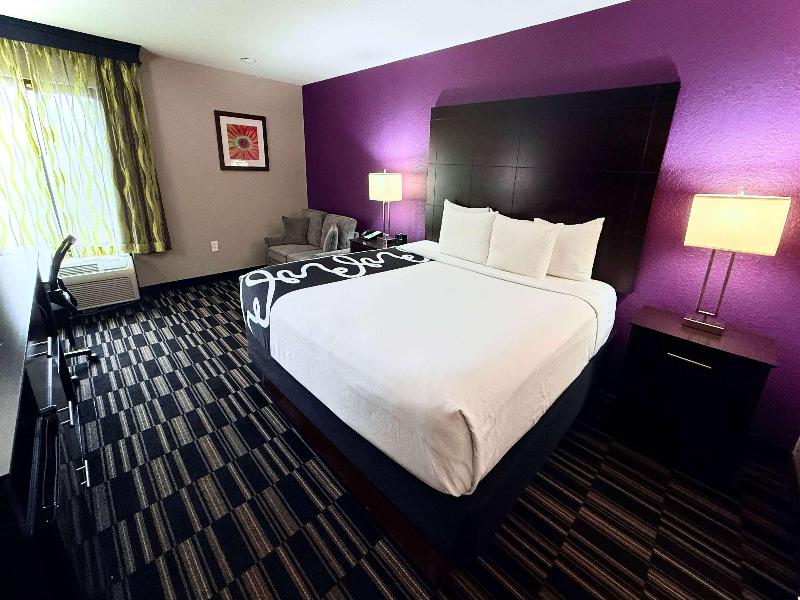 La Quinta Inn Orlando - Universal Studios image