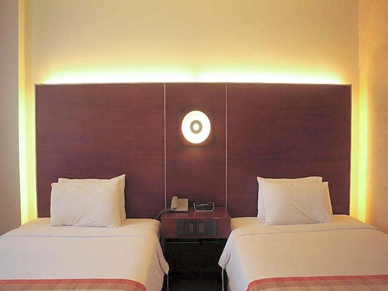 Casablanca Suites image