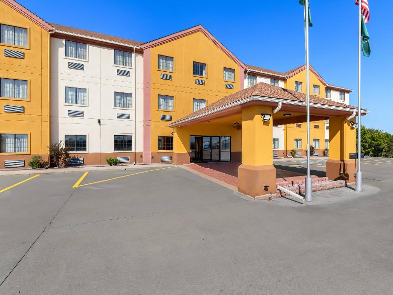 Quality Inn & Suites McAlester image