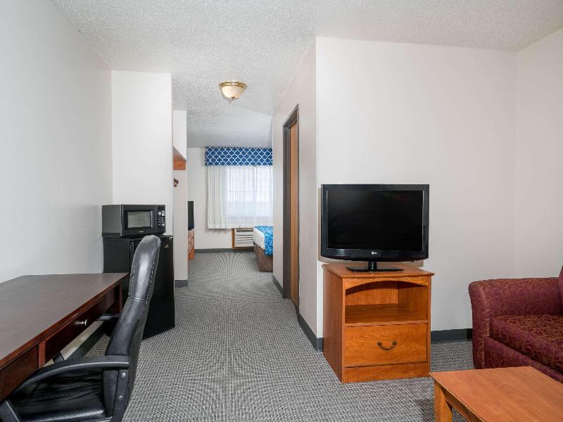 Ramada Limited Cockeysville image