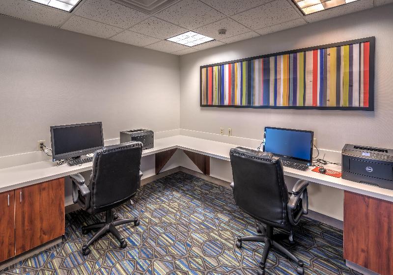Holiday Inn Express Hotel & Suites Minden image