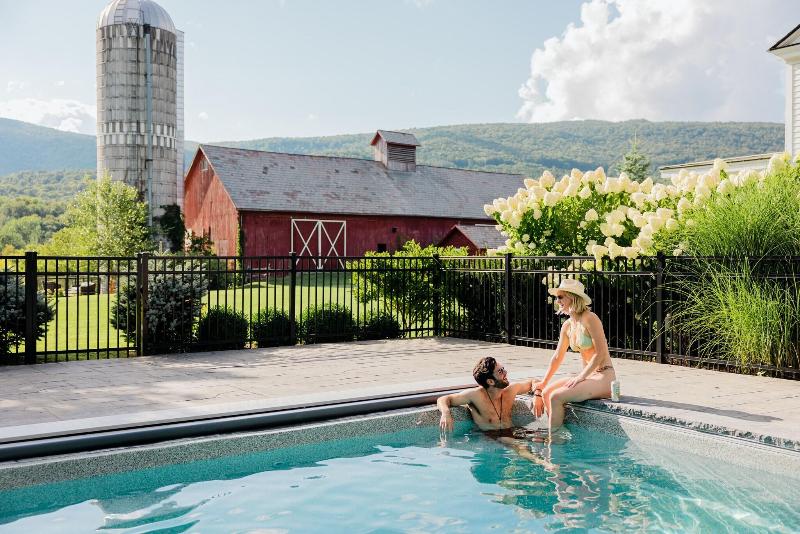 Hill Farm Inn image