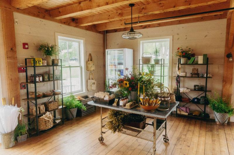 Hill Farm Inn image