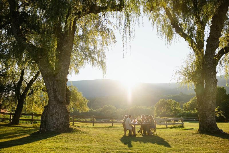 Hill Farm Inn image