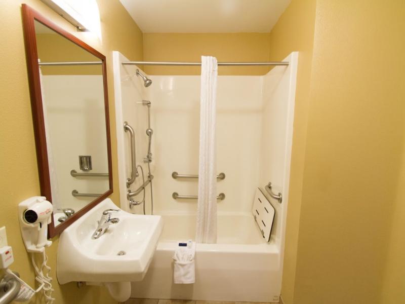 Candlewood Suites Santa Maria image