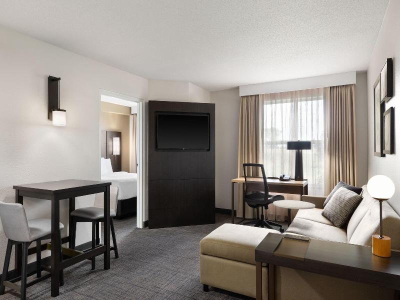 Residence Inn Madison West/Middleton image