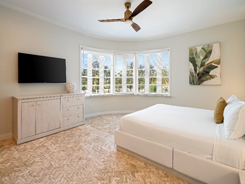 Cardozo South Beach image