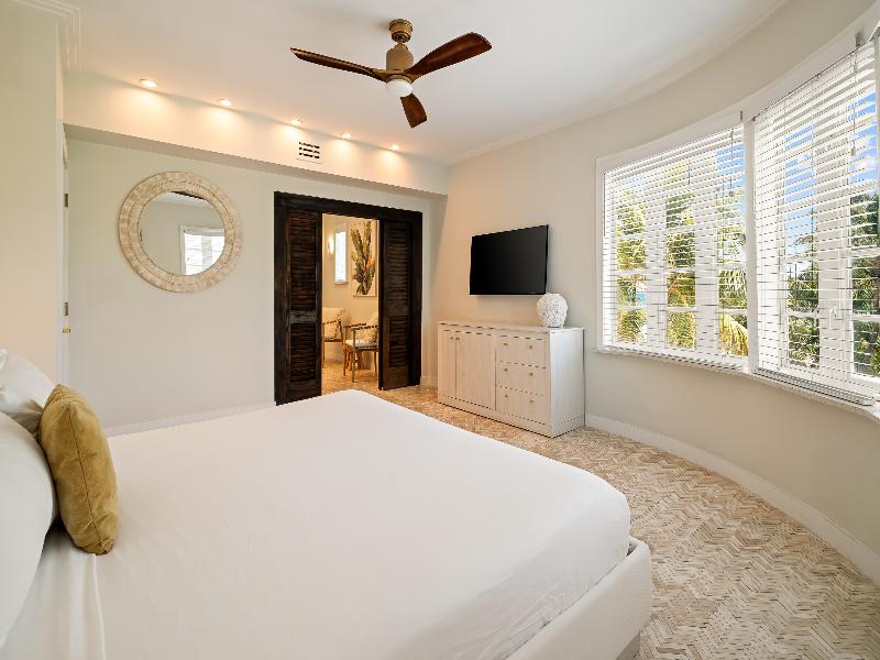 Cardozo South Beach image