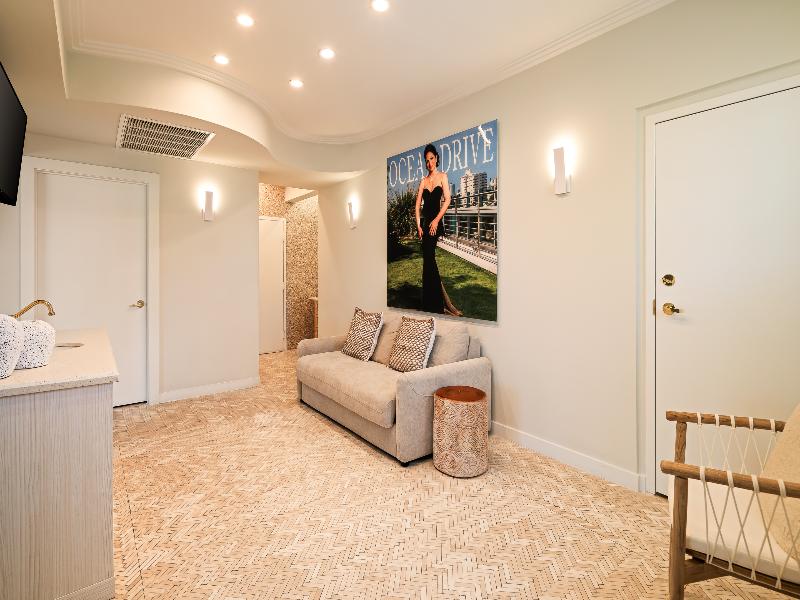 Cardozo South Beach image