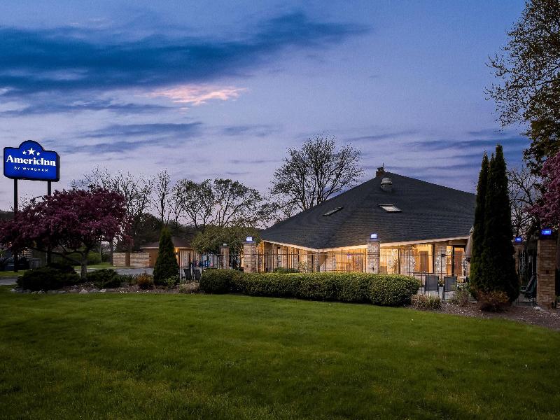 AmericInn by Wyndham Delafield image