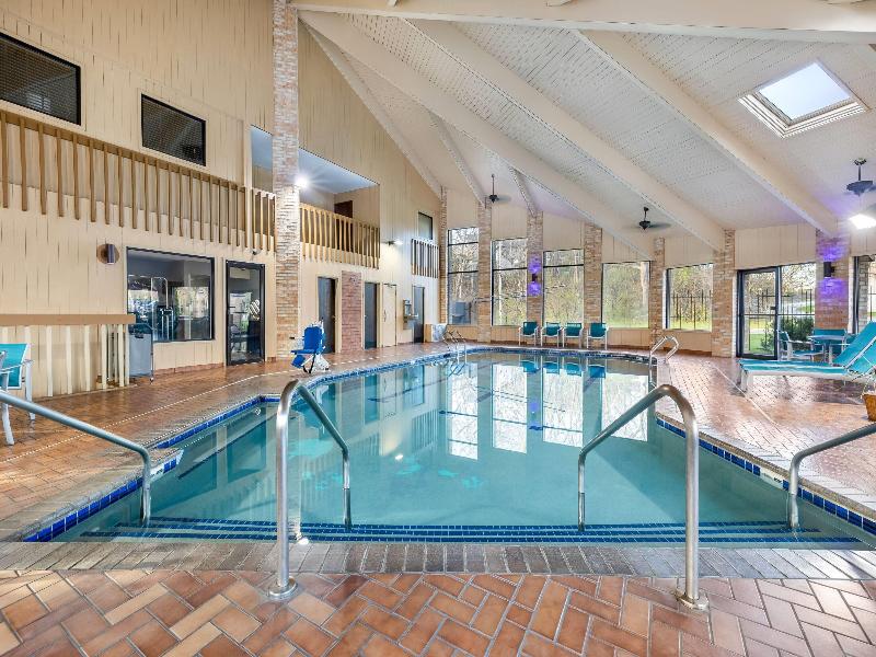 AmericInn by Wyndham Delafield image