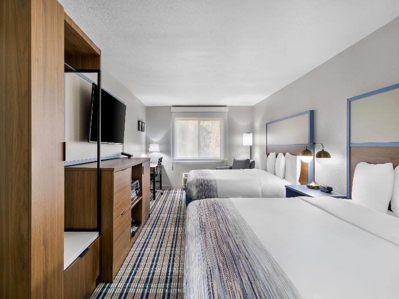 AmericInn by Wyndham Delafield image