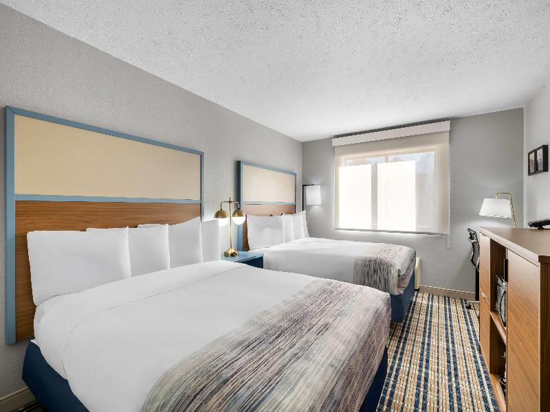 AmericInn by Wyndham Delafield image
