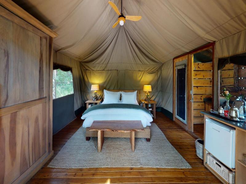 Summerfields River Lodge & Rose Spa image