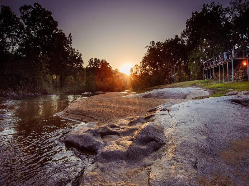 Summerfields River Lodge & Rose Spa image