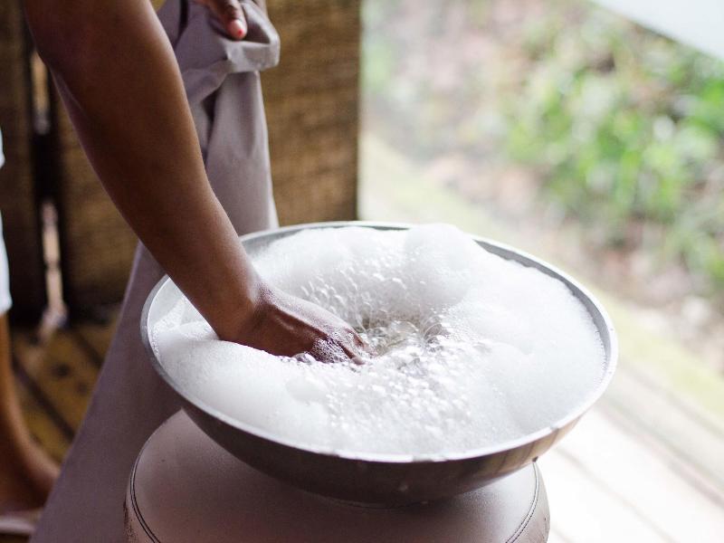 Summerfields River Lodge & Rose Spa image