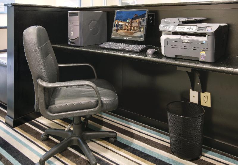 Holiday Inn Express Monticello image