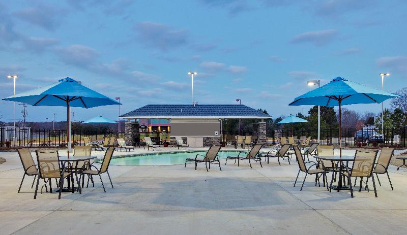Holiday Inn Express Monticello image