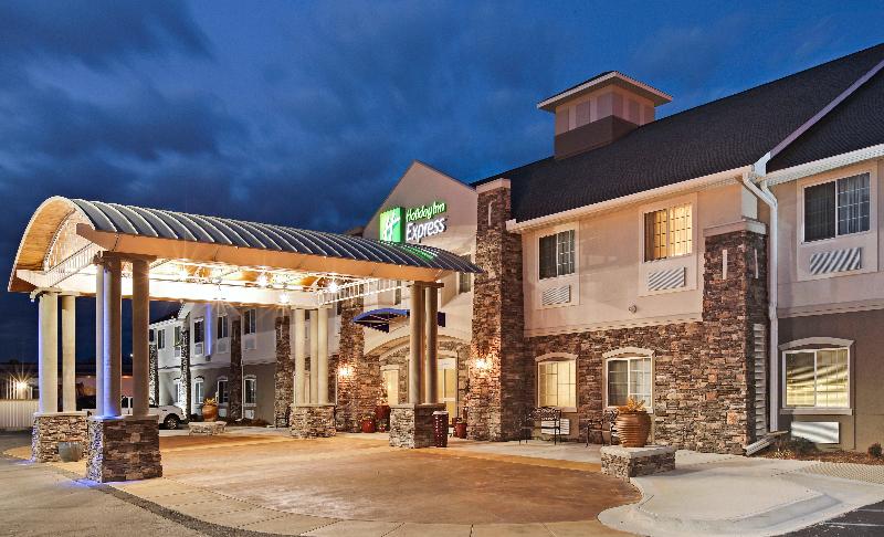 Holiday Inn Express Monticello image