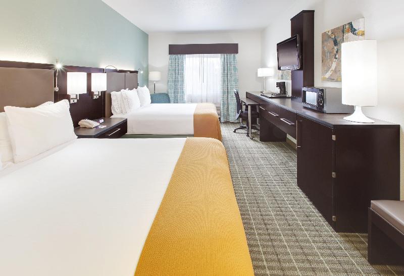 Holiday Inn Express Monticello image 7