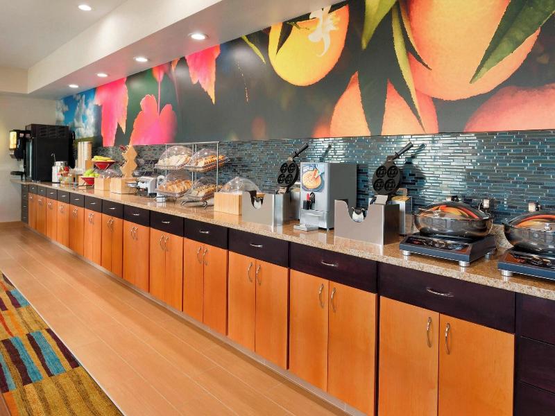 Fairfield Inn & Suites Hartford Manchester image