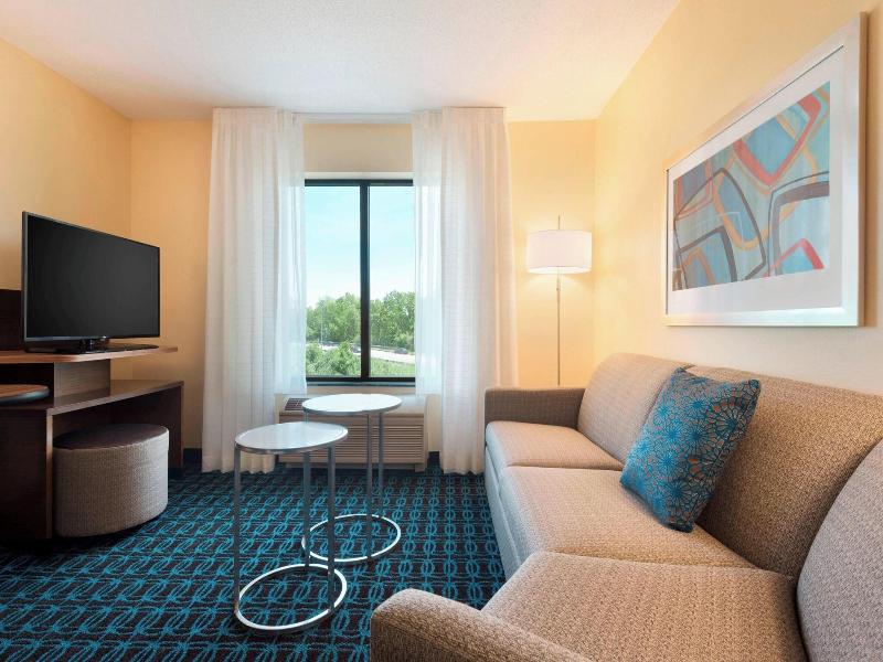 Fairfield Inn & Suites Hartford Manchester image