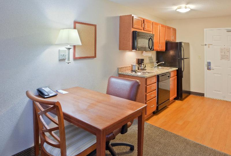 Candlewood Suites Aberdeen-Edgewood-Bel Air image