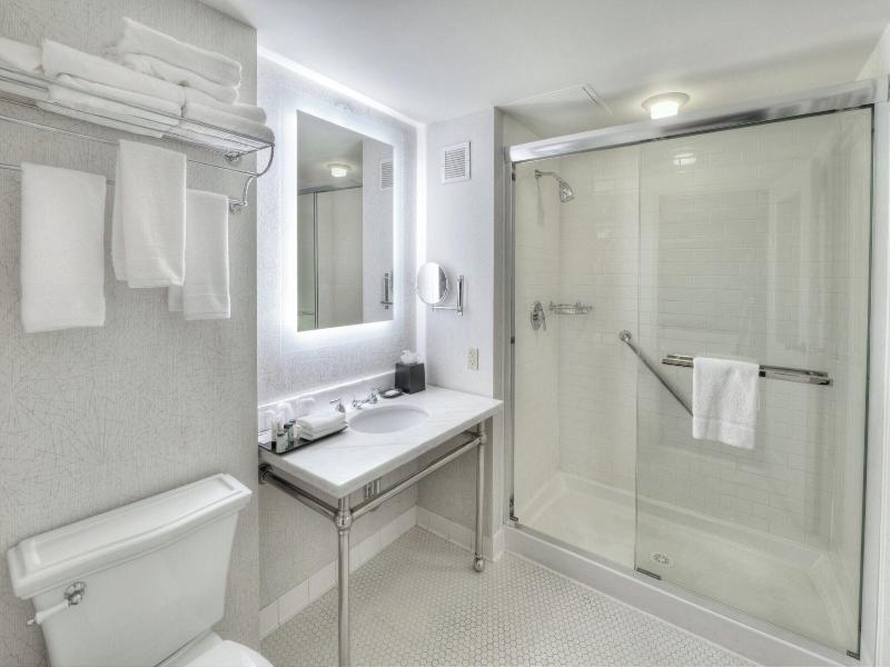 Sheraton Baltimore Washington Airport Hotel - BWI image