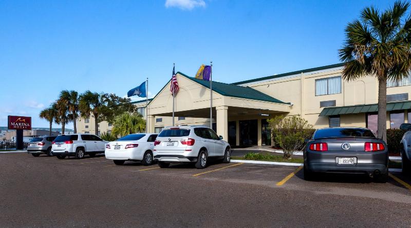 Marina Motel  Chalmette image