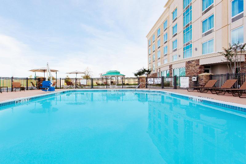Holiday Inn Express Hotel & Suites Jackson Northea
