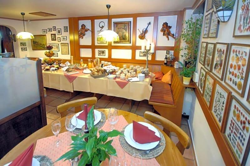 Dalberg Restaurant image