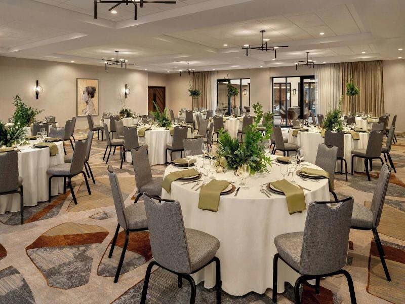 Sheraton Madison Hotel image